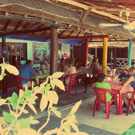 Wayak Holbox Hotel Bagian luar foto